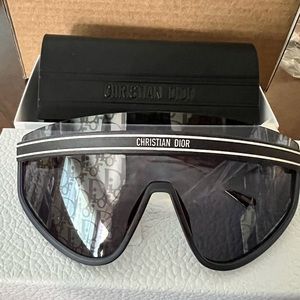 NWT dior shield sunglasses- navy.